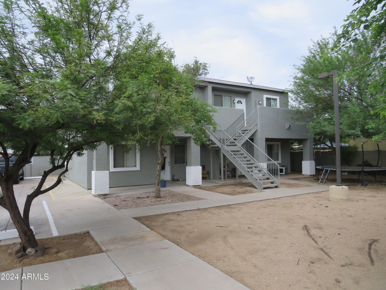 Property Photo:  1614 W Purdue Avenue 202  AZ 85021 
