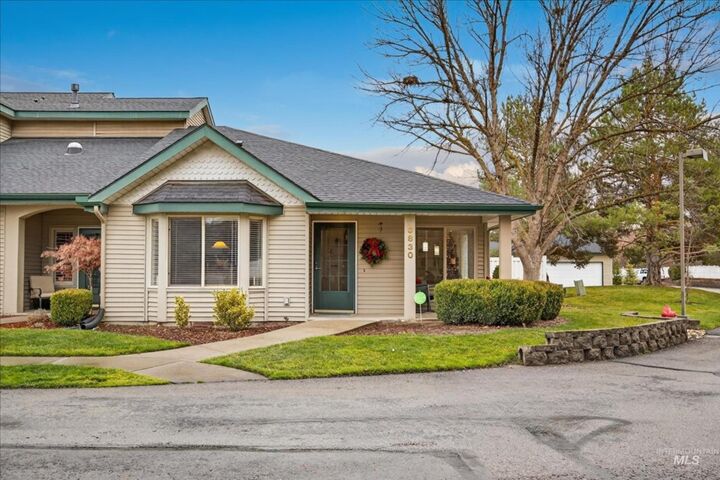 Property Photo: 3830 N Kessinger Ln ID 83703