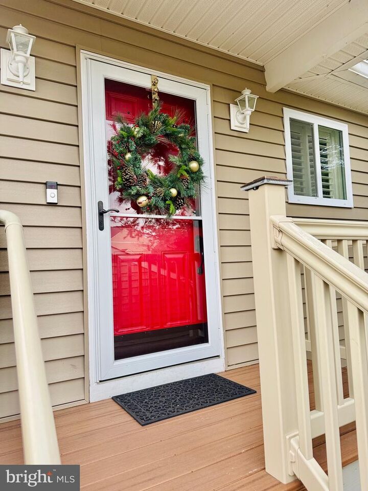 Property Photo:  10207 White Pelican Way 106D  MD 21774 