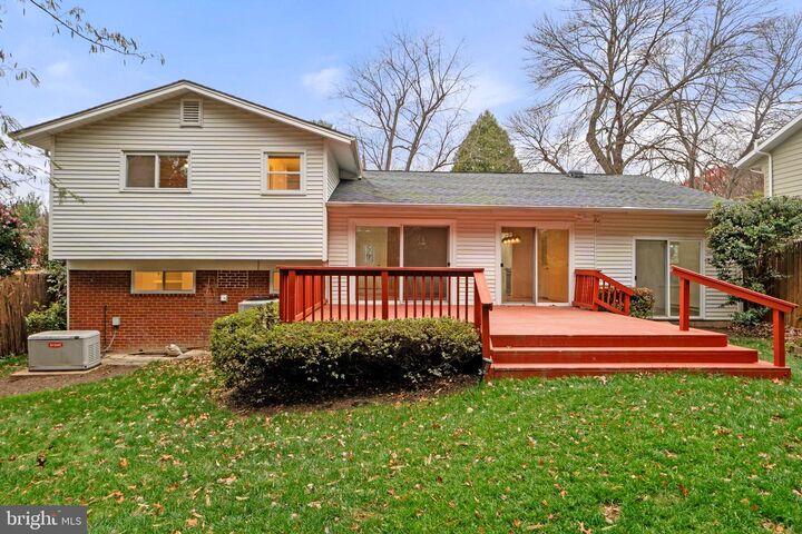 Property Photo:  706 Carter Road  MD 20852 