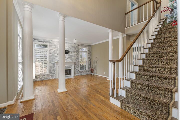 Property Photo: 4291 Lawnvale Drive VA 20155