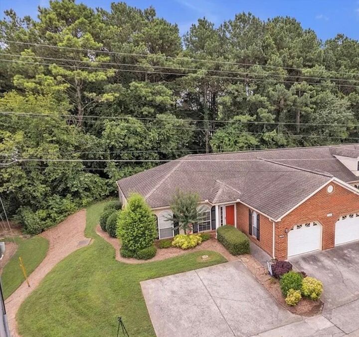 Property Photo: 1694 Red Oak Drive GA 30721