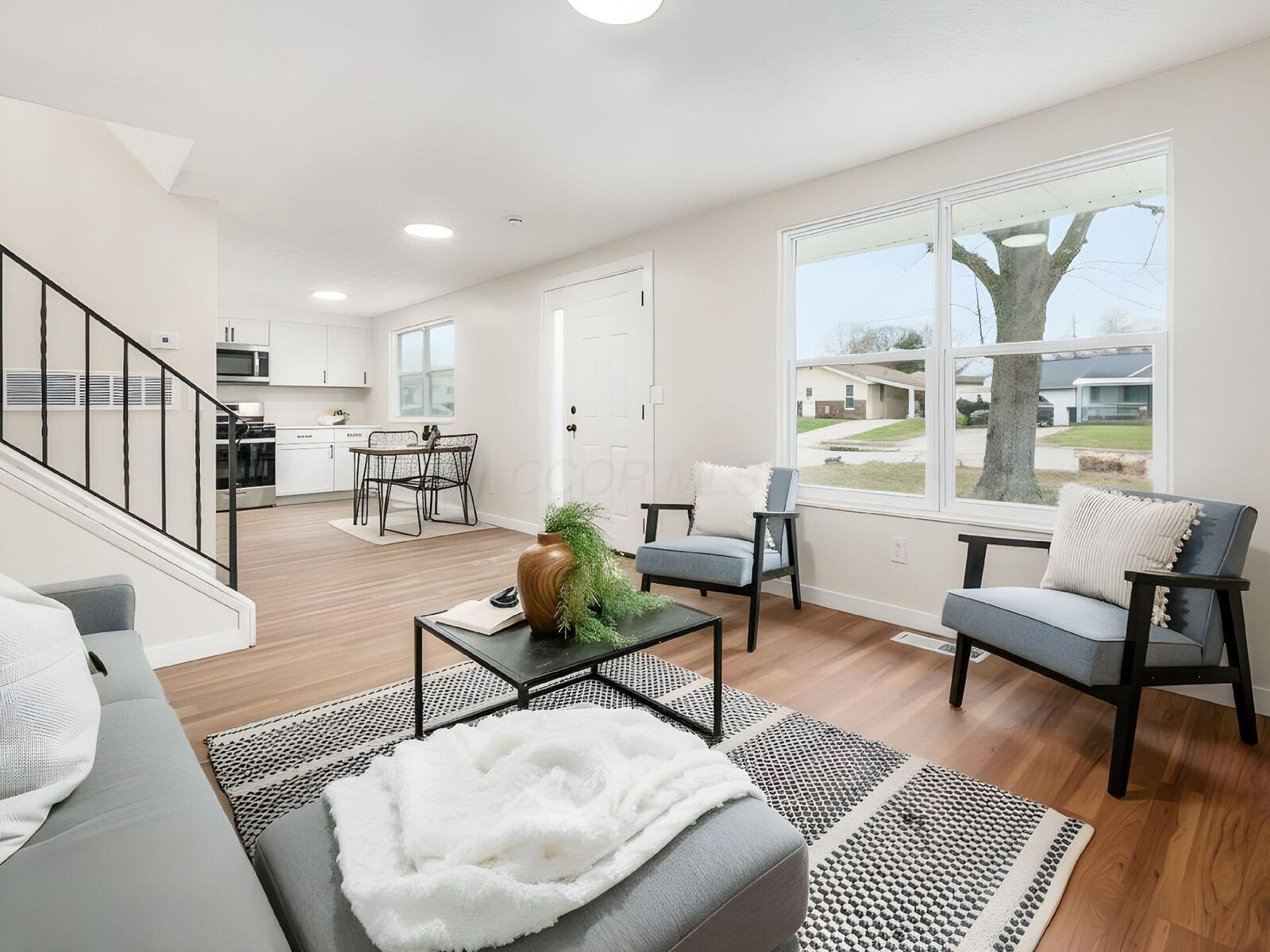 Property Photo:  1428 Geers Place  OH 43206 