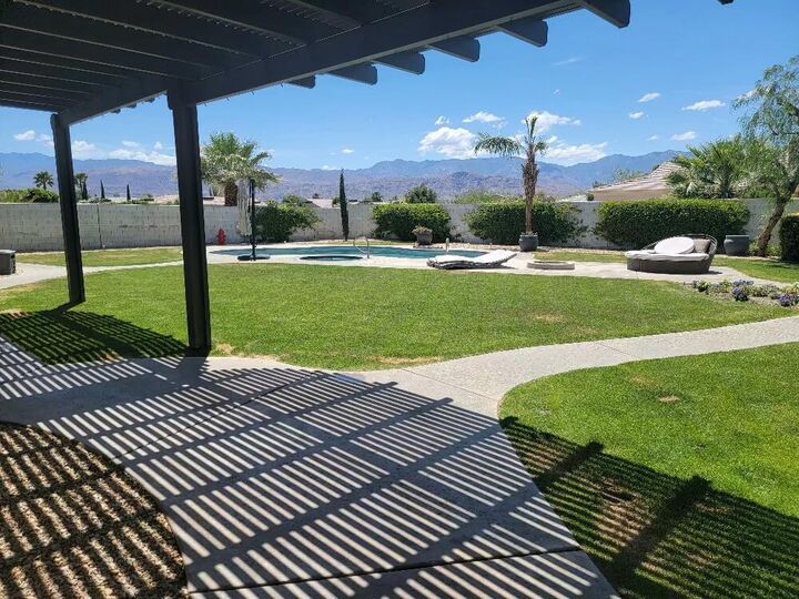 Property Photo:  5 Curie Court  CA 92270 