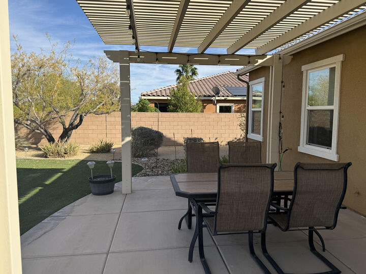 Property Photo: 74098 Imperial Court W CA 92211