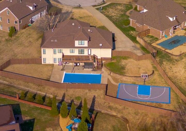 Property Photo: 3124 Forest Edge Cove KY 42303