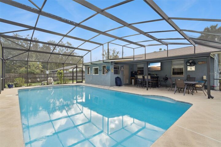 Property Photo: 1547 Center Street FL 32720