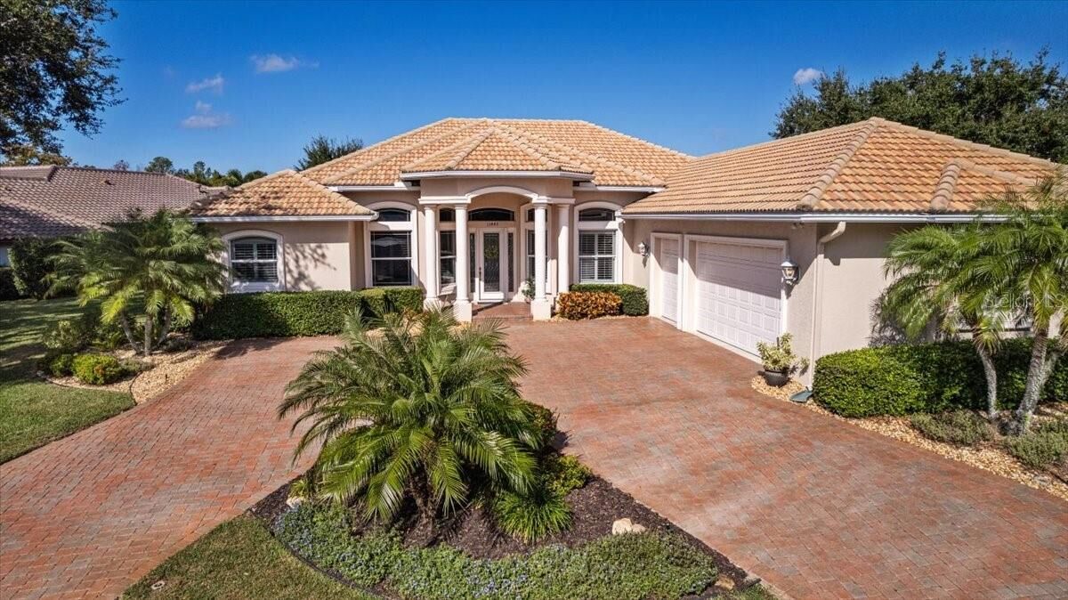 Property Photo:  11443 Savannah Lakes Drive  FL 34219 