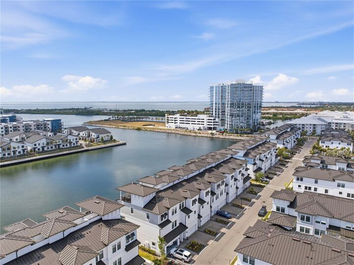 Property Photo: 5351 Bridge Street 62 FL 33611