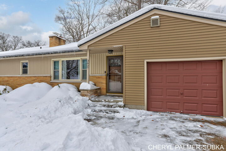 Property Photo:  3827 Michael Street  MI 49444 