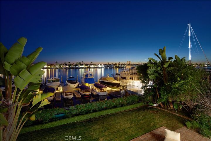 Property Photo:  2572 Bayshore  CA 92663 