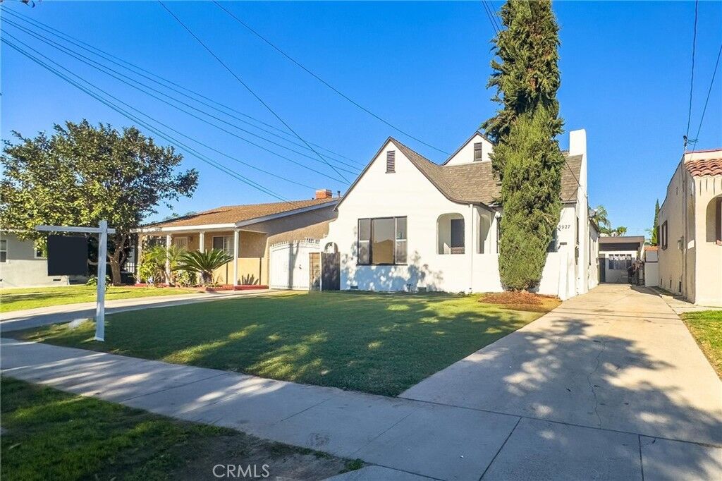 Property Photo: 3927 Broadway CA 90255