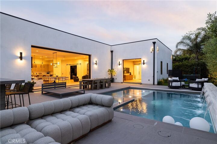 Property Photo:  1615 Anita Lane  CA 92660 