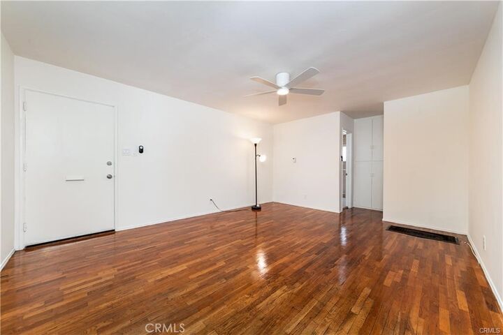 Property Photo: 4183 Tujunga CA 91604