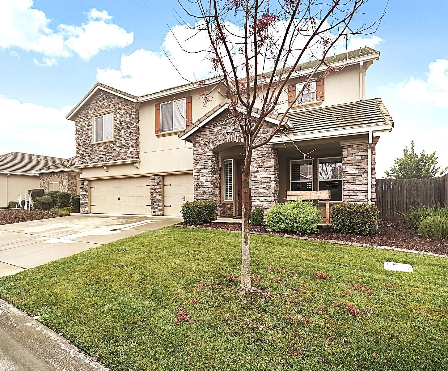 Property Photo:  202 Bullion Hill Drive  CA 95252 