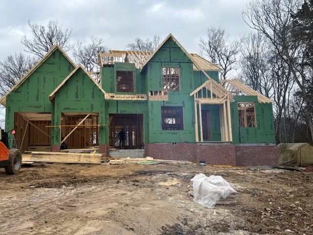 Property Photo:  341 Sunset Island Trl  TN 37066 