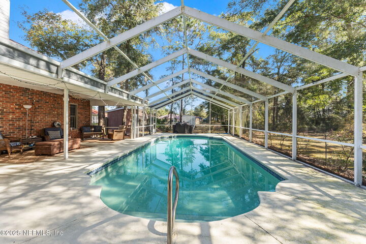 Property Photo:  618 NW Emerald Lakes Drive  FL 32055 