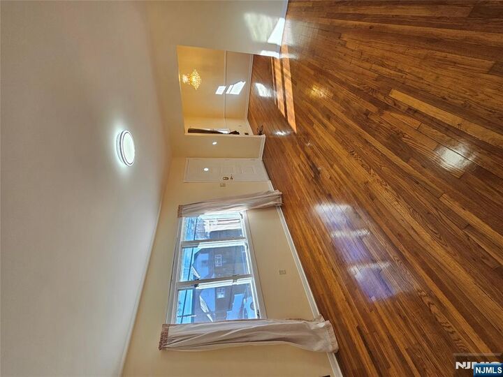 Property Photo:  122 Eckel Road House  NJ 07643 