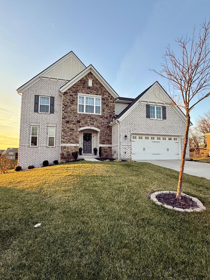 Property Photo: 1350 Callington Court KY 41091