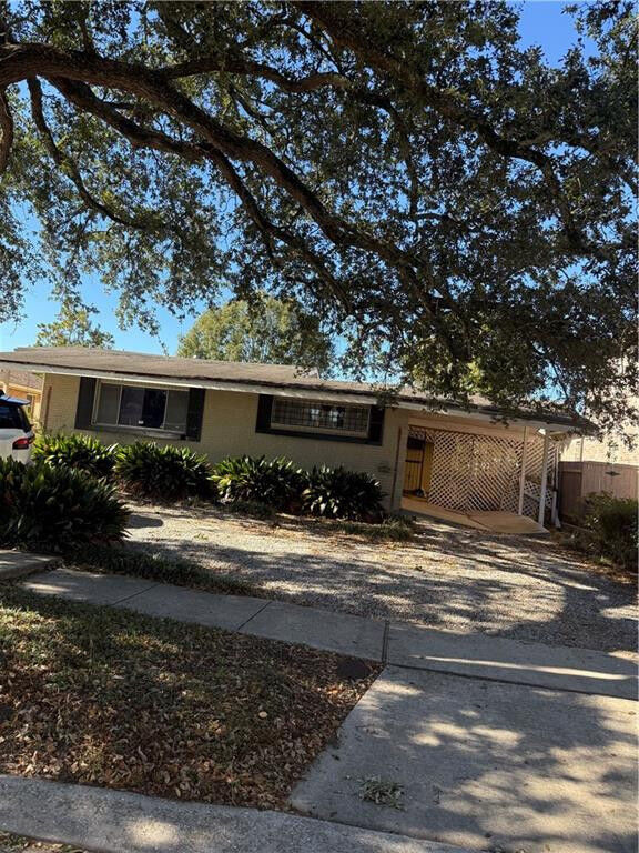 Property Photo:  1032 Sena Drive  LA 70005 