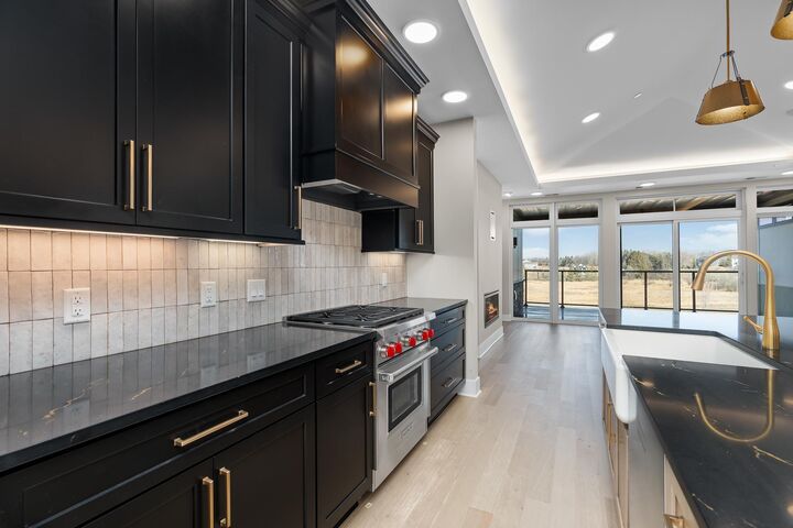 Property Photo:  1 Hill Farm Road 303  MN 55127 