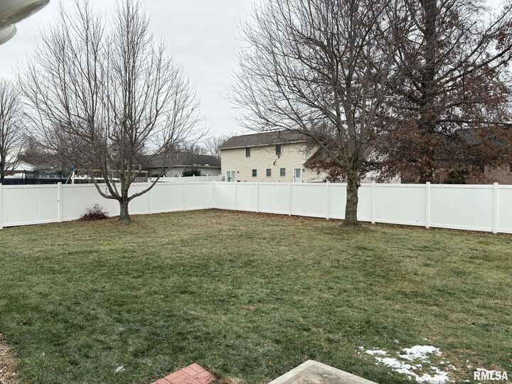 Property Photo:  1414 S 46th Street  IL 62301 
