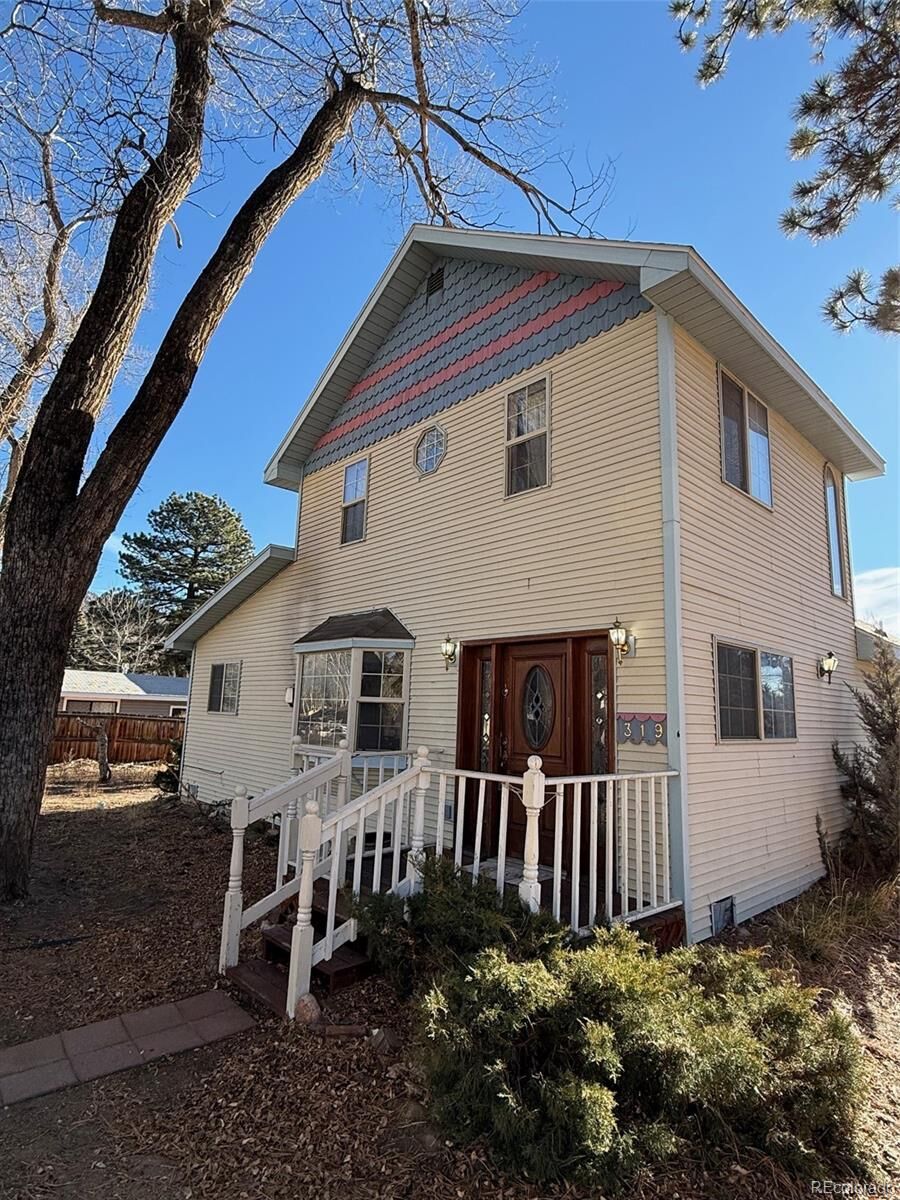 Property Photo:  319 W Arkansas Street  CO 81211 