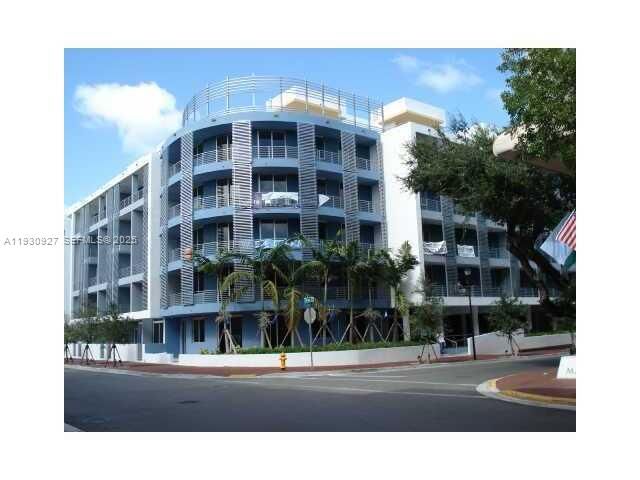 Property Photo: 3339 Virginia St 124 FL 33133