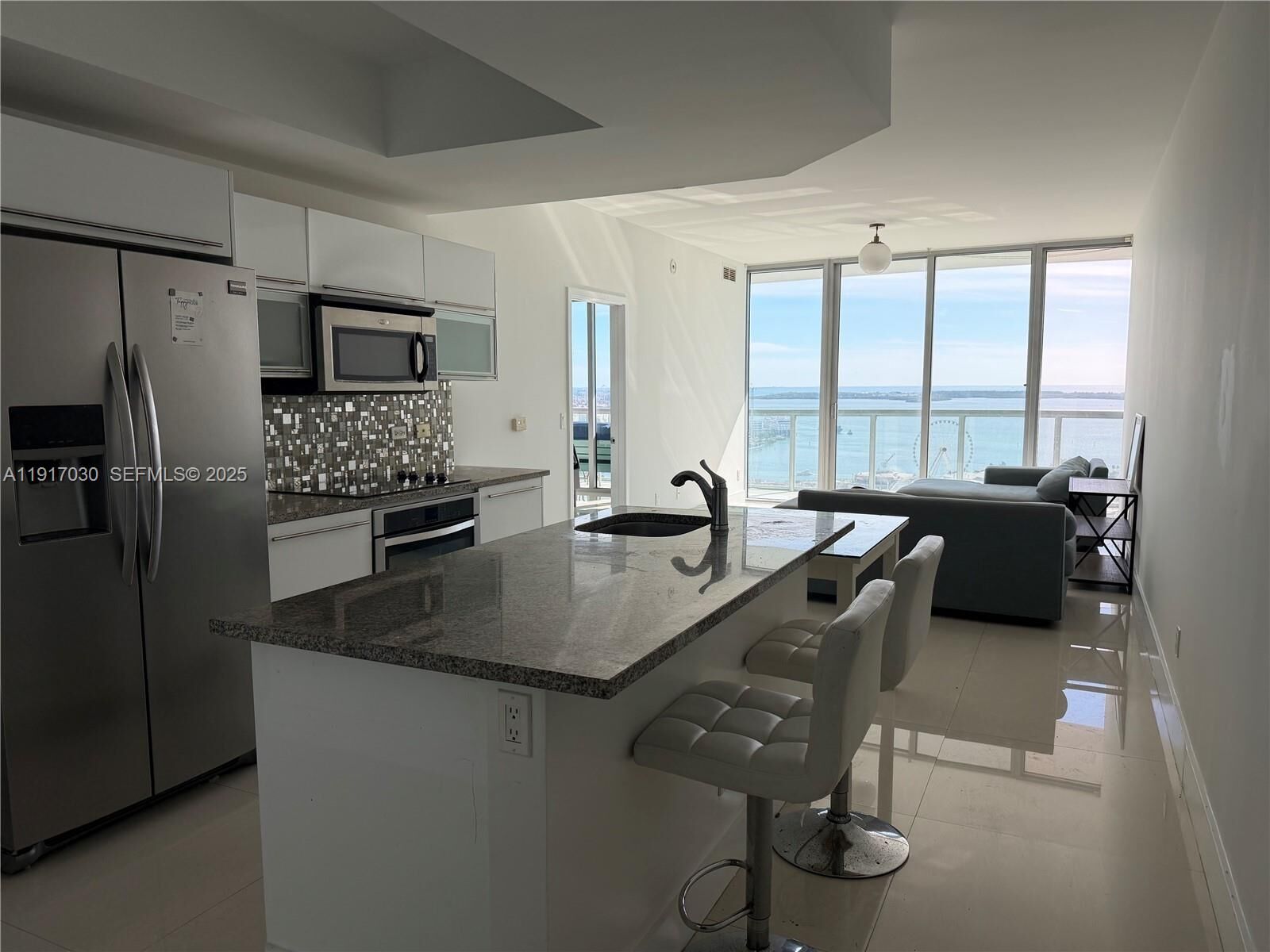 Property Photo: 888 Biscayne Blvd 2904 FL 33132