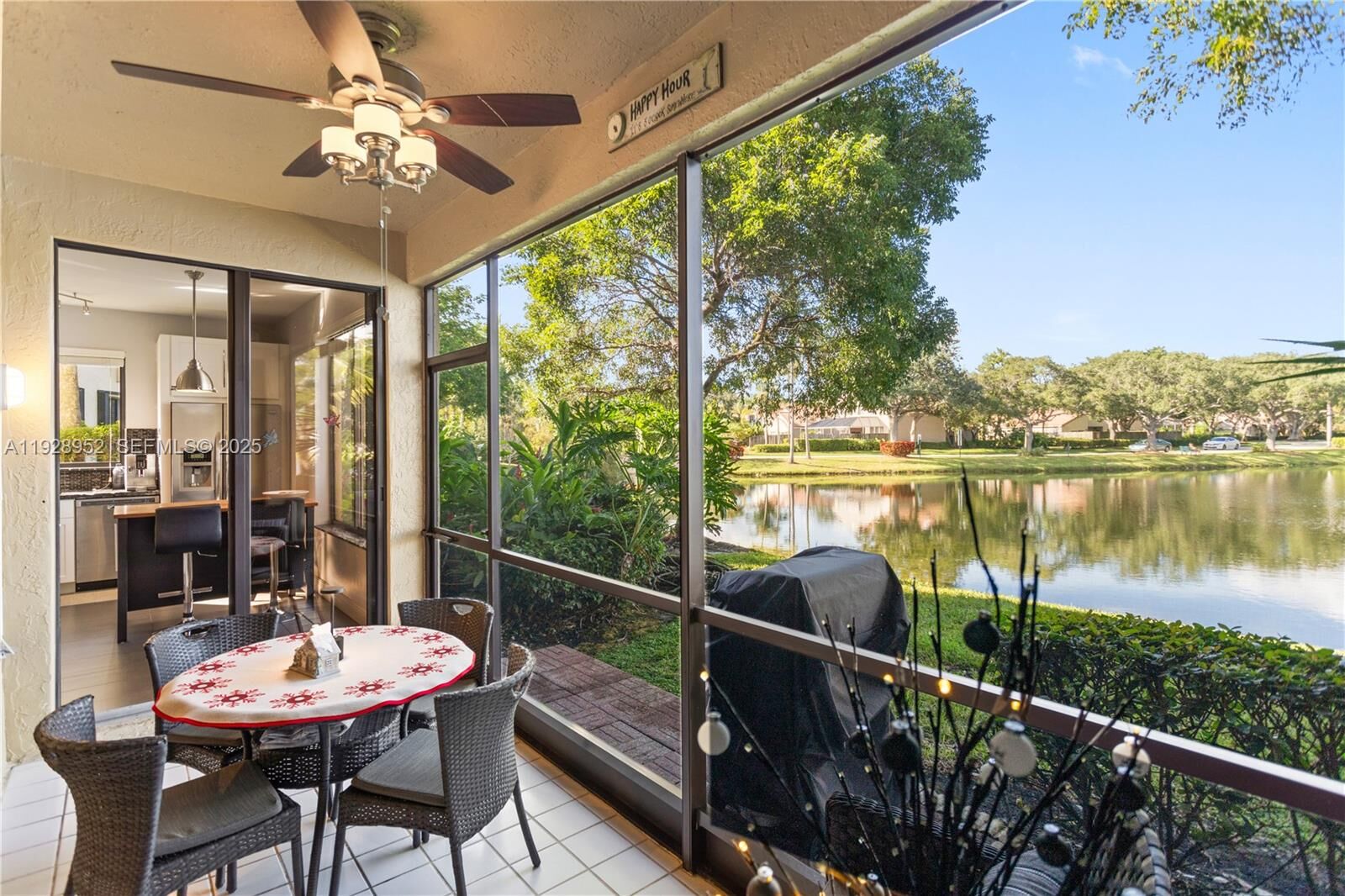 Property Photo: 10527 NW 10th Ct A-115 FL 33322