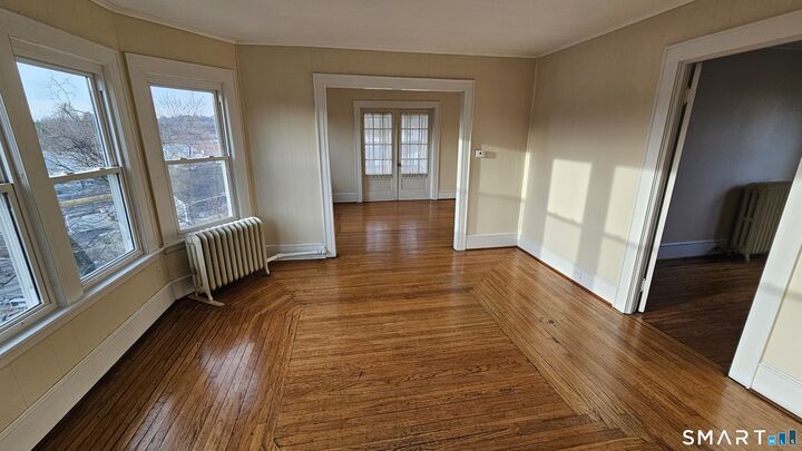 Property Photo: 15 Bragaw Street 3 CT 06320