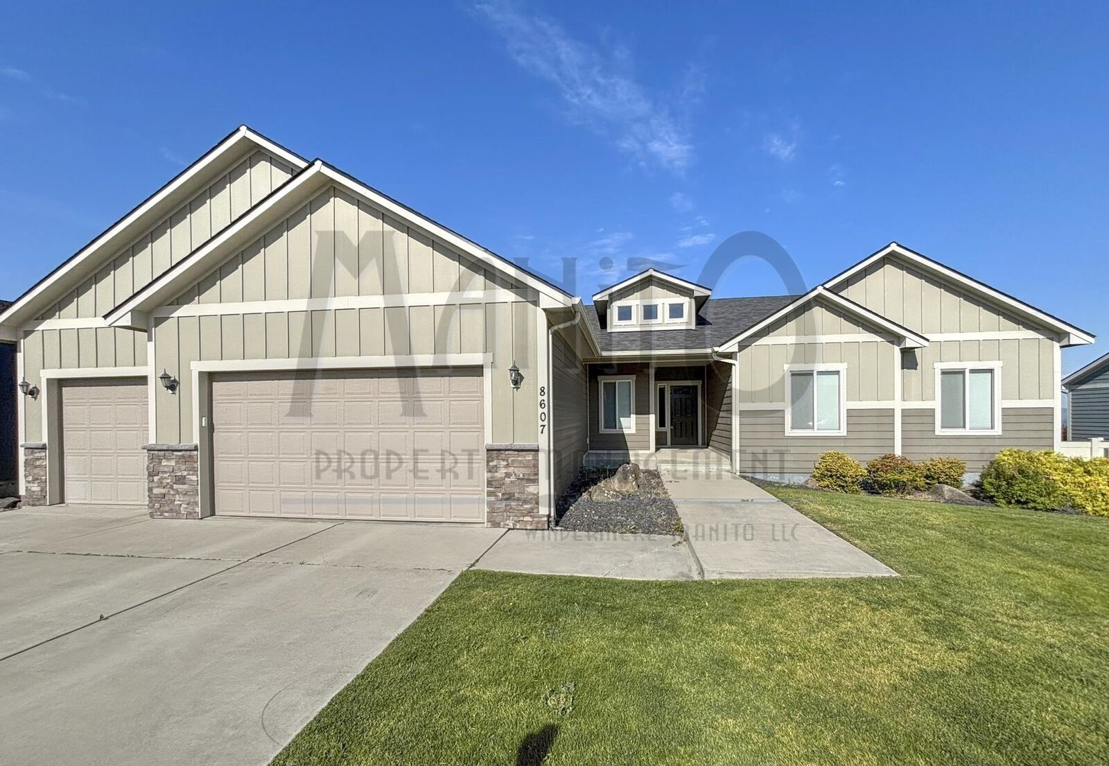 Property Photo:  8607 N Upper Mayes Ln  WA 99208 