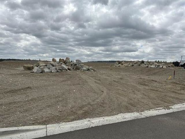 Property Photo: 58 E Center Ln WA 99205