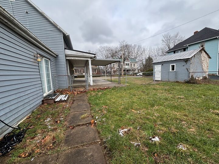 Property Photo: 104 Walnut Street OH 45690