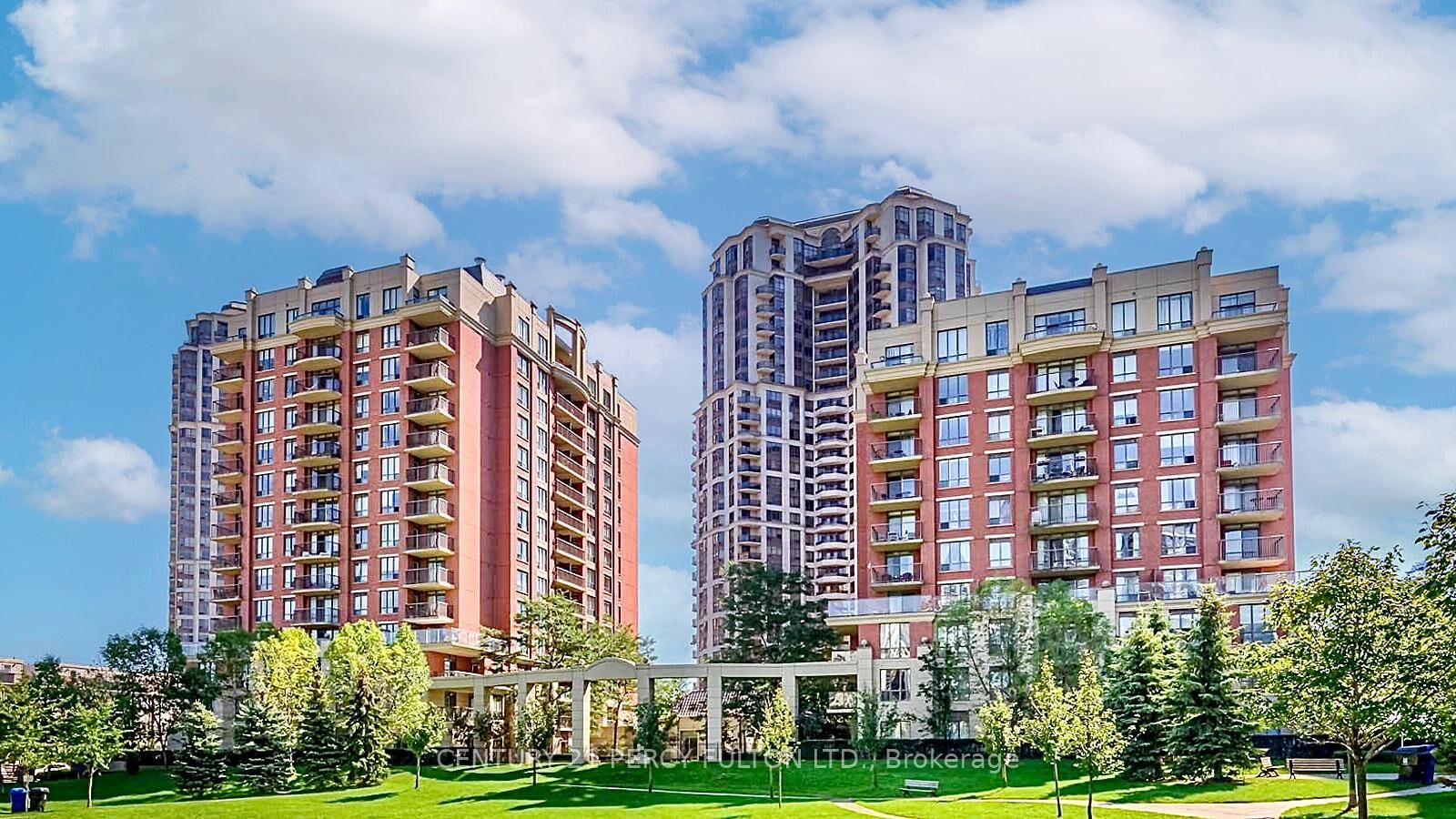 Property Photo:  51 Harrison Garden Boulevard 707  ON M2N 7G4 