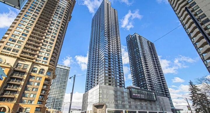 Property Photo: 395 Square One Drive 3001 ON L5B 0P6