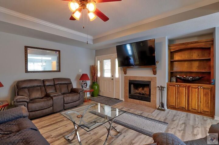 Property Photo:  506 E Greenfield Drive  TX 75501 