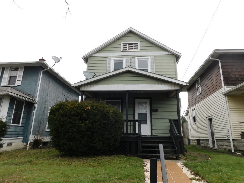 Property Photo: 793 Baldwin Ave PA 16146