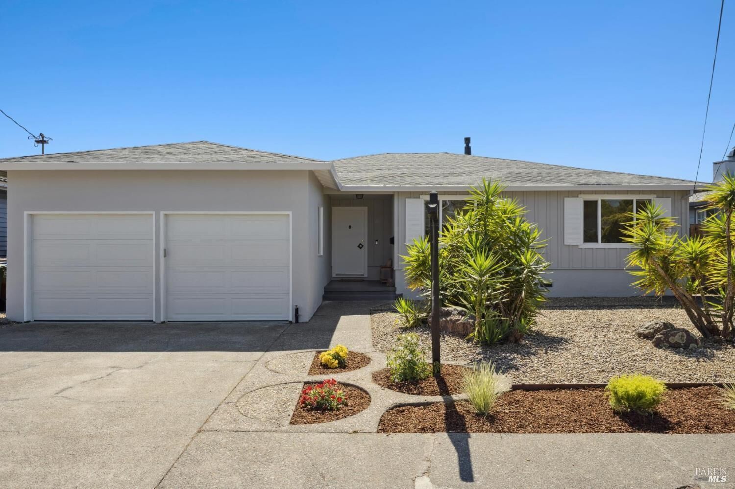 Property Photo:  18 Chickasaw Court  CA 94925 