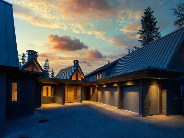 Property Photo: 2925 Kadenwood Drive BC V8E 0L6