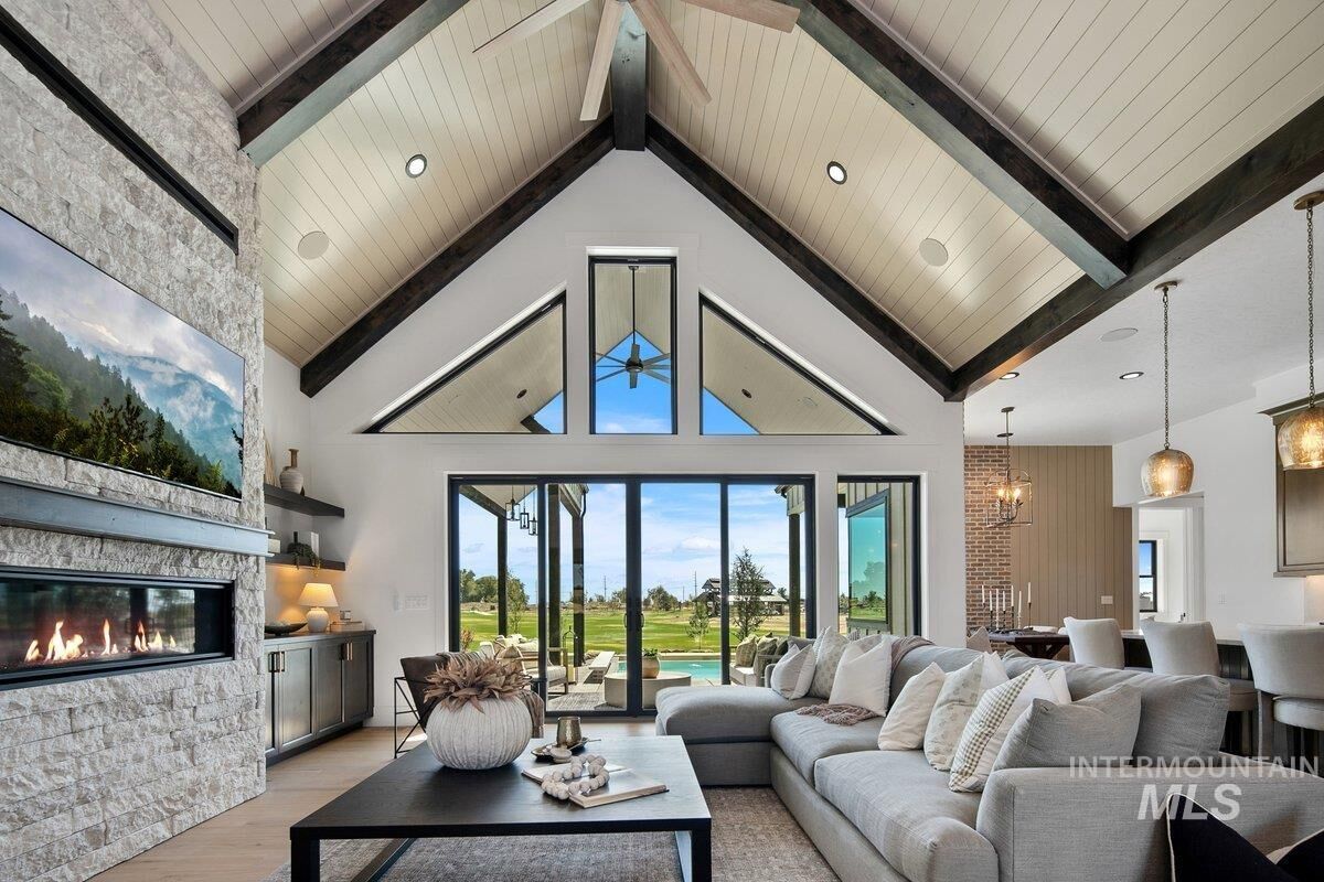 Property Photo:  3814 N Templeton Pl.  ID 83616 