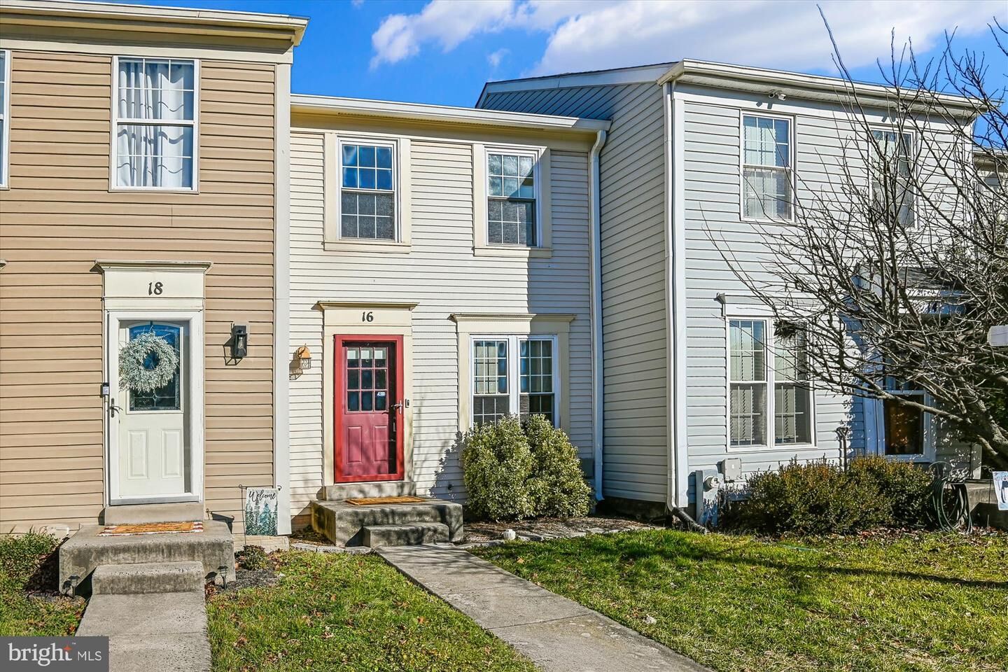 Property Photo:  16 Jack Pine Place  MD 21236 