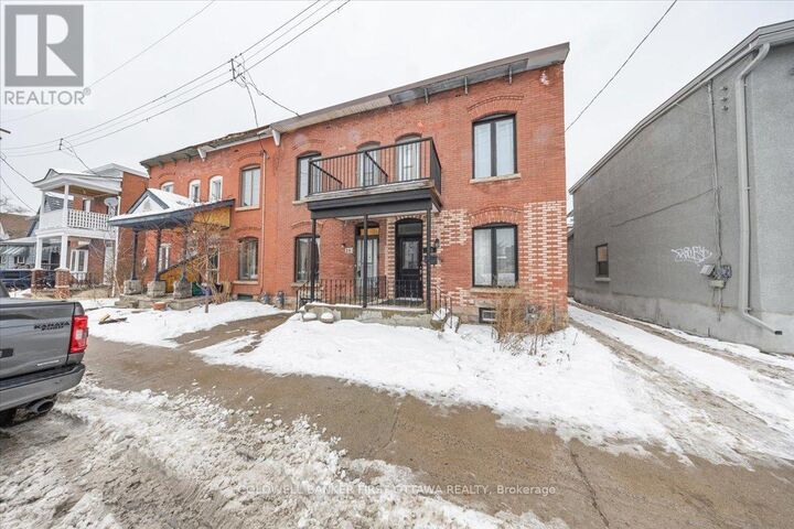 Property Photo:  281 Cambridge Street North  ON K1R 7B1 