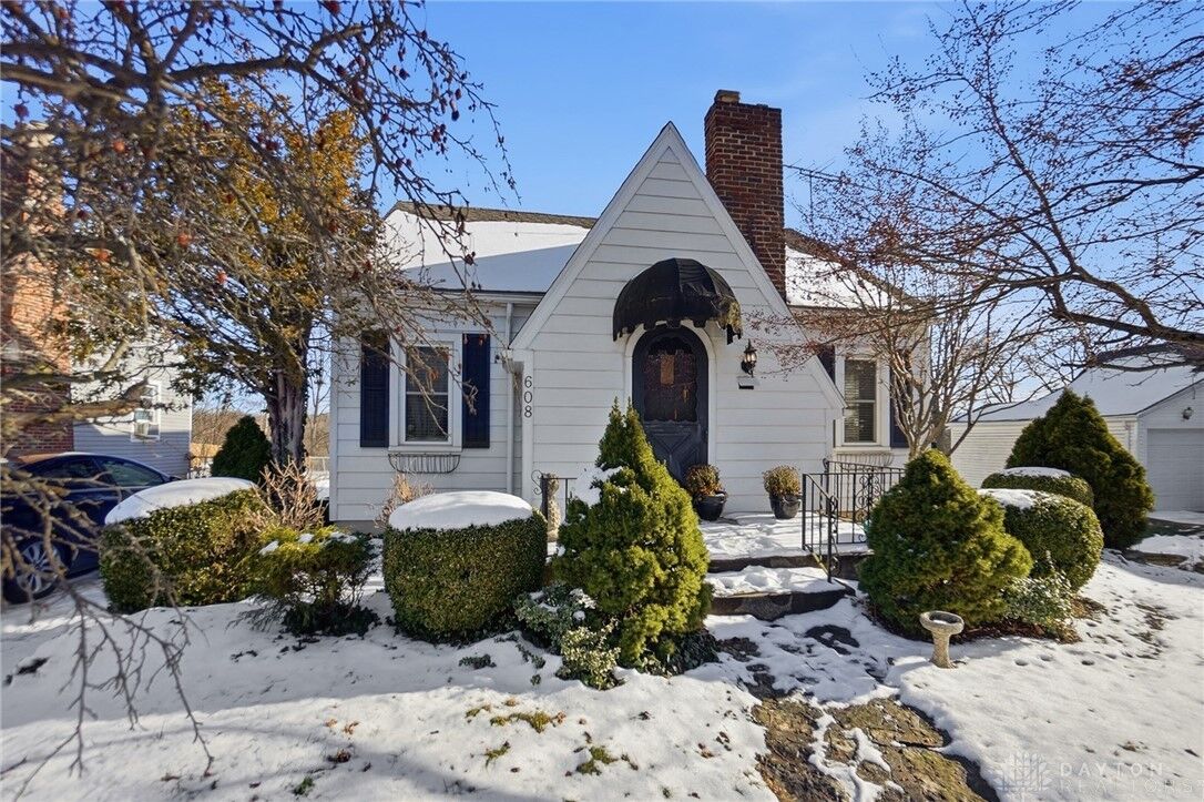 Property Photo:  608 S Miami Street  OH 45383 