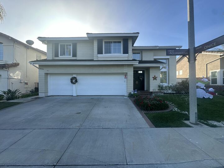 Property Photo:  2406 Calle Aquamarina  CA 92673 