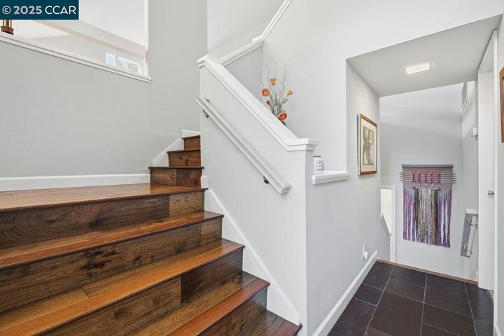 Property Photo:  533 Monarch Ridge Dr  CA 94597 