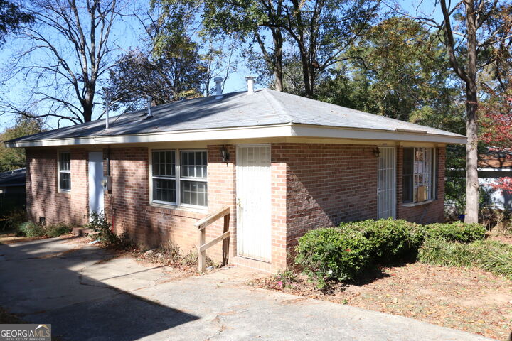 Property Photo: 1077 Pike Street GA 31204