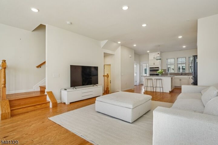 Property Photo:  34 Cortland Ct  NJ 07039 