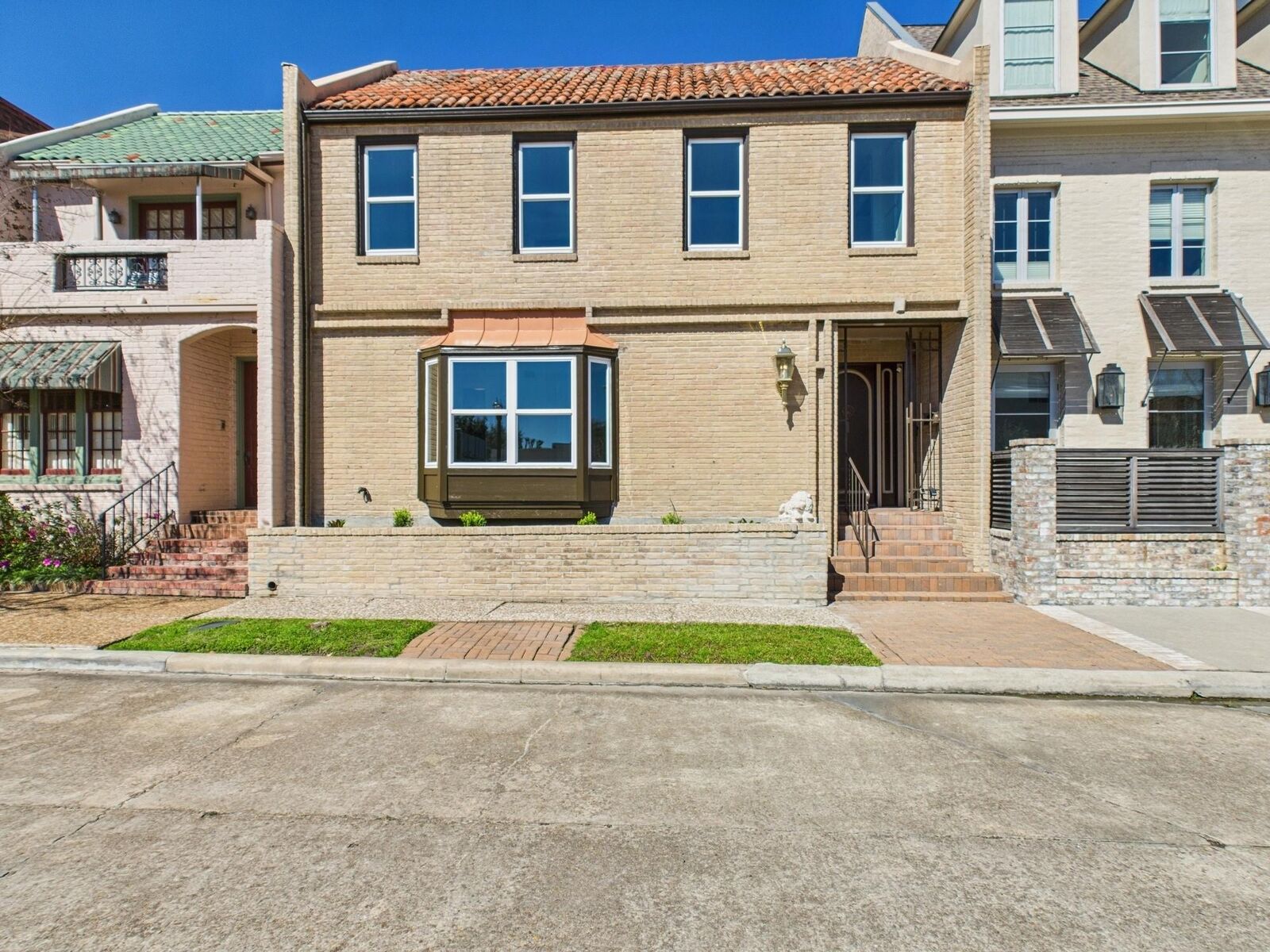 Property Photo:  7608 Del Monte Drive  TX 77063 