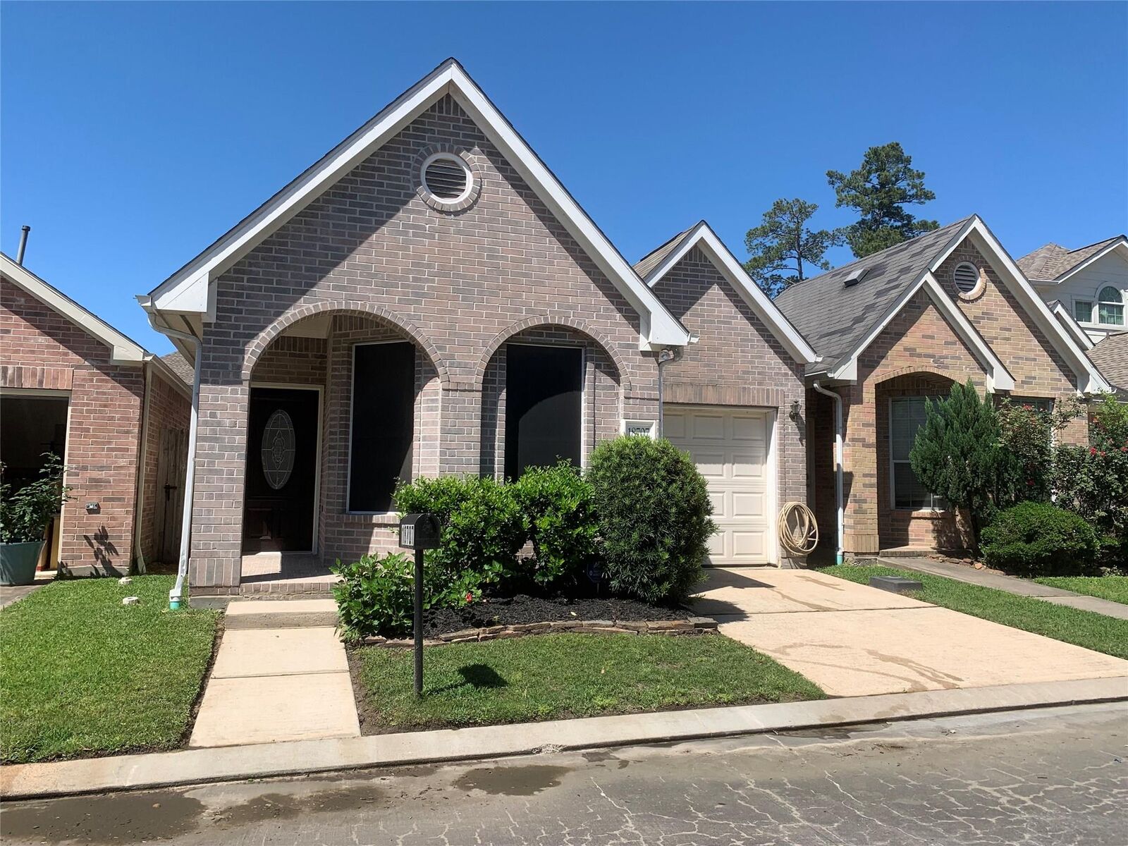 Property Photo:  18707 Scented Candle Way  TX 77388 